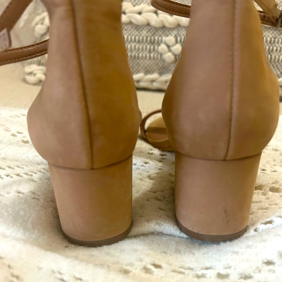 Steve Madden Irenee block heel in sand buck color - Picture 3 of 3